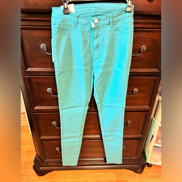 Lover brand PRICE DROP - Picture 3 of 4